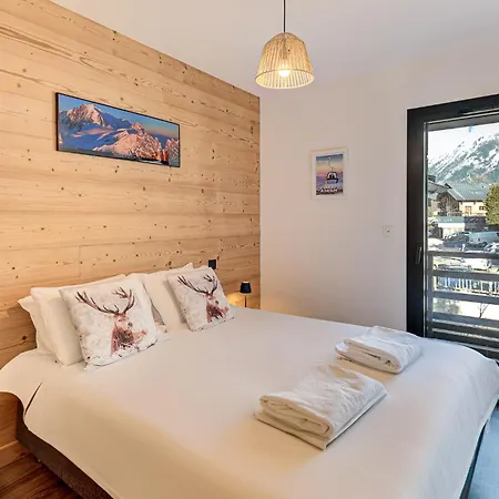 Annapurna, Alpes Travel, Les Houches, Sleeps 5 Apartment Les Houches